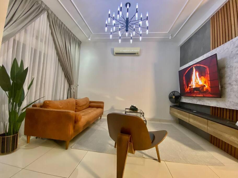 Luxury 2-Storey Terrace House Near Ioi City Mall Путраджая Экстерьер фото